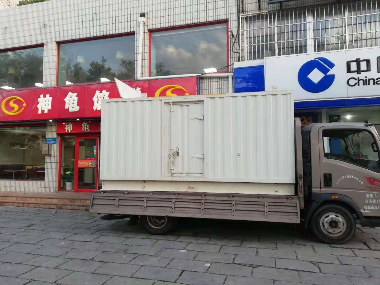 柳州出租发电机-柴油发电机组错误的启动方式