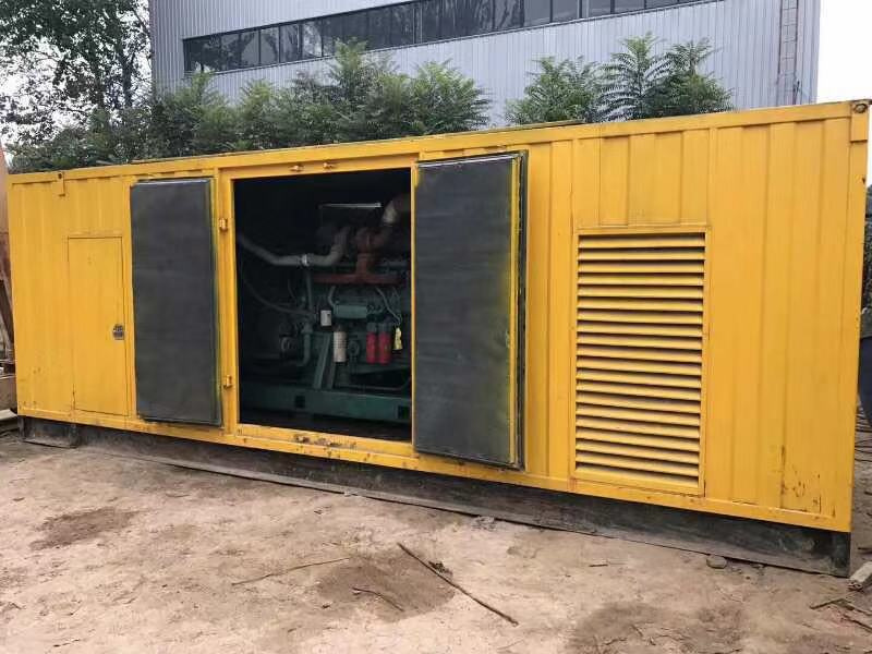 柳州柴油发电机组滤清器内充满机油但压力不足如何进行故障排查？