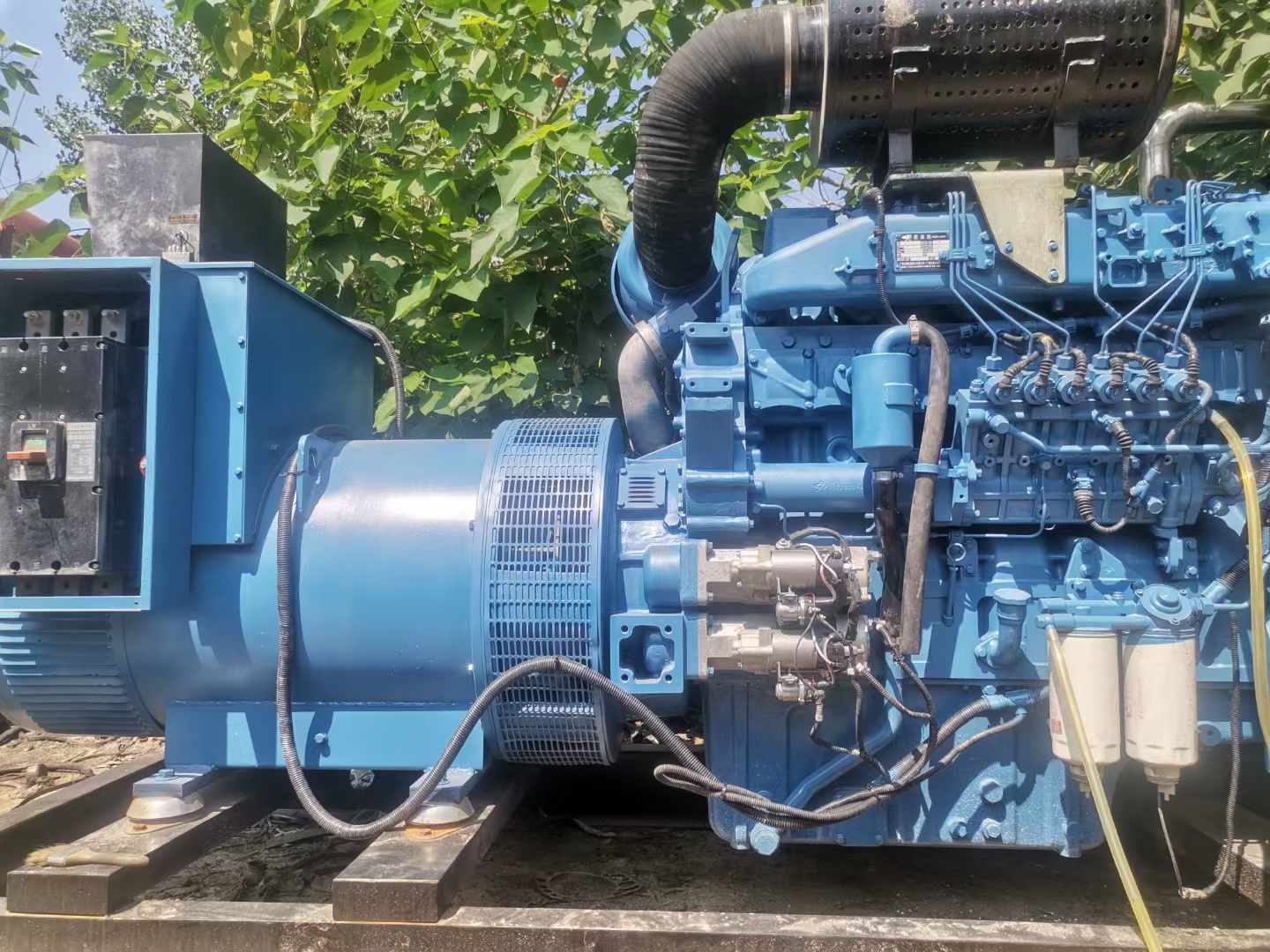 柳州详细说明降低 800kW 柴油发电机输出电流波动的方法