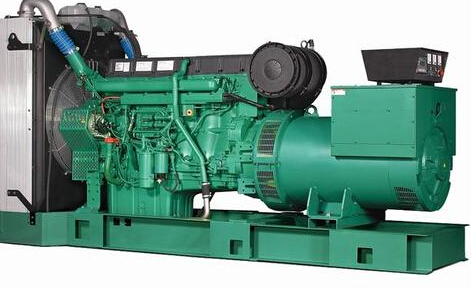 柳州发电机除垢后需要用清水冲洗水冷式机油散热器几次？