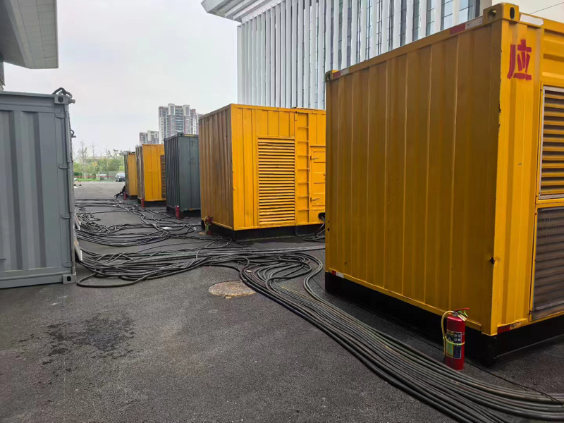 柳州柴油发电机组冬季保养有哪些注意事项?